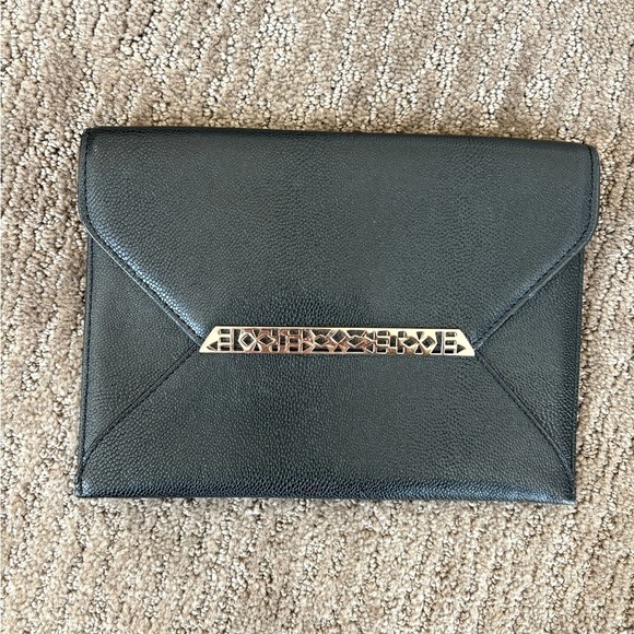Stella & Dot Handbags - Stella & Dot Black Leather Clutch